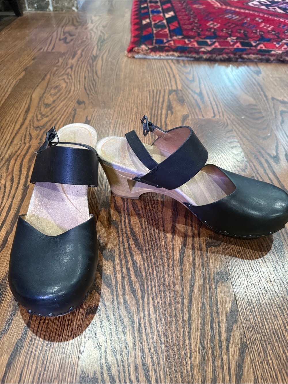 Dansko Black Leather Wooden Clogs - EU41/US 10